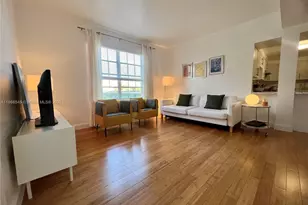 1051 Meridian Ave, Miami Beach, FL 33139 - Photo 1