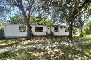 10521 S 228th Ln, Boca Raton, FL 33428 - Photo 1