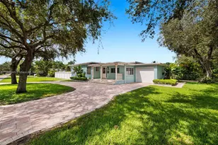 600 Oriole Ave, Miami Springs, FL 33166 - Photo 1