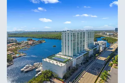 400 Sunny Isles Blvd #419, Sunny Isles Beach, FL 33160 - Photo 1