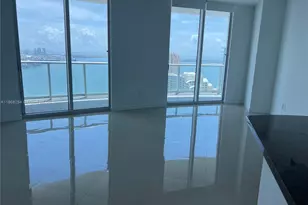 300 S Biscayne Blvd, Miami, FL 33131 - Photo 1