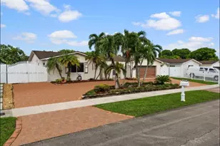 10820 SW 171st St, Miami, FL 33157 - Photo 1