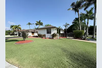 11601 SW 104th St, Miami, FL 33176 - Photo 1