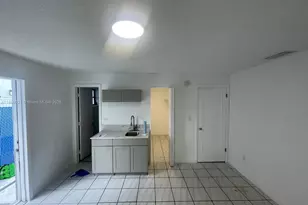 1717 NW 16th St, Miami, FL 33125 - Photo 1