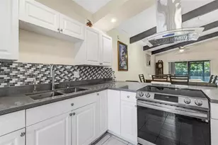 137 Essex Rd, Hollywood, FL 33024 - Photo 1