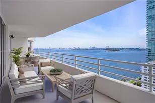 555 NE 34th St, Miami, FL 33137 - Photo 1