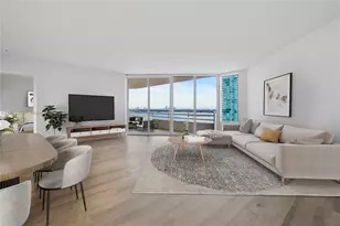 555 NE 34th St, Miami, FL 33137 - Photo 1