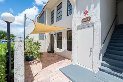 3133 Coral Hills Dr #9, Coral Springs, FL 33065 - Photo 1