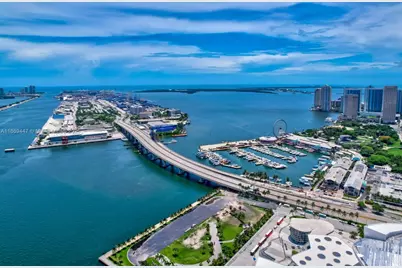1100 Biscayne Blvd #4002, Miami, FL 33132 - Photo 1