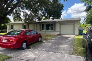 7352 SW 134th Pl, Miami, FL 33183 - Photo 1