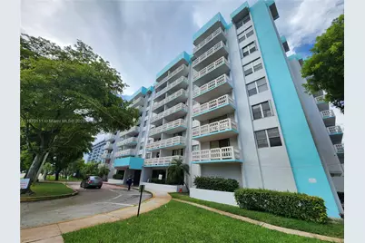 15600 NW 7th Ave #807, Miami, FL 33169 - Photo 1