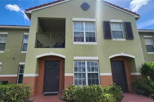 10366 S Fox Trail Rd S, Royal Palm Beach, FL 33411 - Photo 1