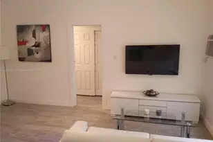 1525 Meridian Ave, Miami Beach, FL 33139 - Photo 1