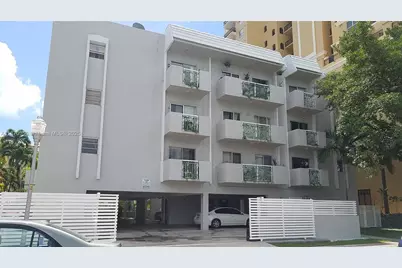 130 Mendoza Ave #21, Coral Gables, FL 33134 - Photo 1