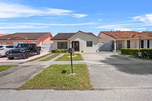 10211 NW 128th Terrace, Hialeah Gardens, FL 33018 - Photo 1