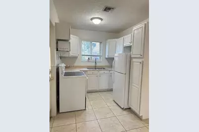 6840 Cody St, Hollywood, FL 33024 - Photo 1