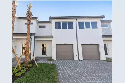 5090 SW 37th St, Pembroke Park, FL 33023 - Photo 1