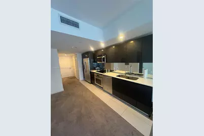31 SE 6th St #1103, Miami, FL 33131 - Photo 1