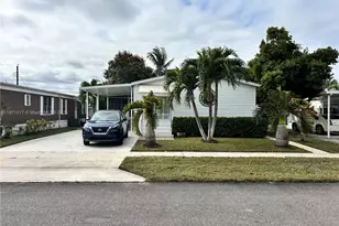 4057 Bougainvillea Rd, Boynton Beach, FL 33436 - Photo 1