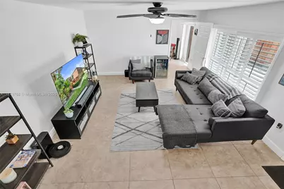 9112B SW 20th St, Davie, FL 33324 - Photo 1
