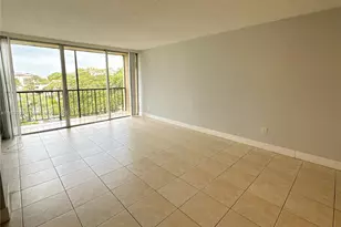 8840 Fontainebleau Blvd, Miami, FL 33172 - Photo 1