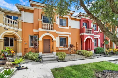 8902 SW 19th St, Miramar, FL 33025 - Photo 1