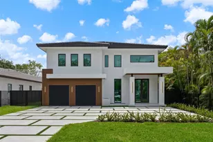 8620 SW 112th St, Miami, FL 33156 - Photo 1