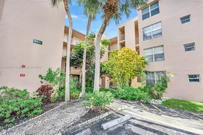 9431 Live Oak Pl #205, Davie, FL 33324 - Photo 1