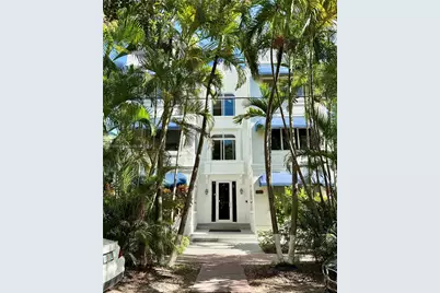 3433 Garden Ave #6, Miami Beach, FL 33140 - Photo 1