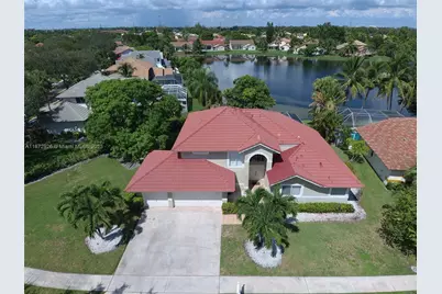 1430 SW 102nd Ave, Pembroke Pines, FL 33025 - Photo 1