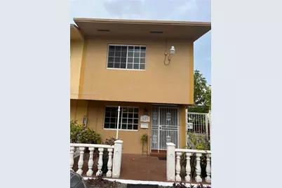 627 W 68th St #627, Hialeah, FL 33014 - Photo 1