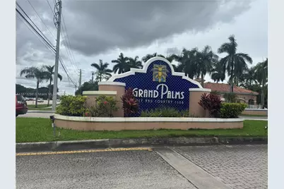 1400 W Lacosta Dr W, Pembroke Pines, FL 33027 - Photo 1