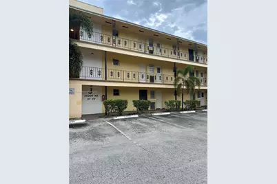 20200 NE 27th Ct #J-16, Aventura, FL 33180 - Photo 1