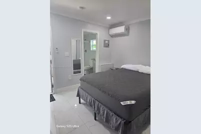 17101 NW 35th Ave #1, Miami Gardens, FL 33056 - Photo 1