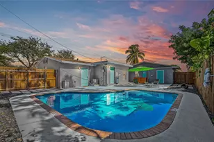 1720 NE 13th St, Fort Lauderdale, FL 33304 - Photo 1