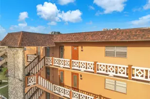 5011 W Oakland Park Blvd, Lauderdale Lakes, FL 33313 - Photo 1