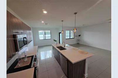 4640 NW 84th Ave #13, Doral, FL 33166 - Photo 1