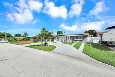 7905 Ramona St, Miramar, FL 33023 - Photo 1