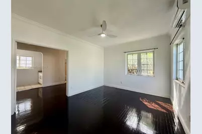 1619 Meridian Ave #3, Miami Beach, FL 33139 - Photo 1