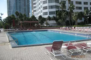 999 Brickell Bay Dr, Miami, FL 33131 - Photo 1