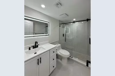 8211 NW 191st St #3-C, Hialeah, FL 33015 - Photo 1