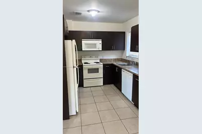 1642 NW 14th St, Fort Lauderdale, FL 33311 - Photo 1