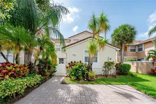 1571 Seagrape Way, Hollywood, FL 33019 - Photo 1