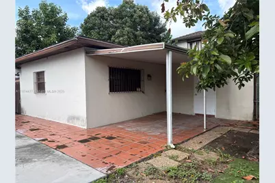 1890 NW 24th Ave #Effi Back, Miami, FL 33125 - Photo 1