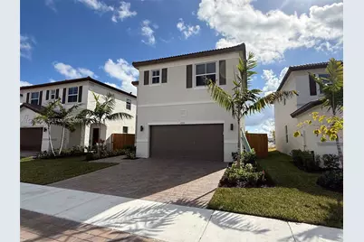 2600 SE 25th Ct, Homestead, FL 33035 - Photo 1