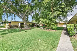 227 SE 1st St, Dania Beach, FL 33004 - Photo 1