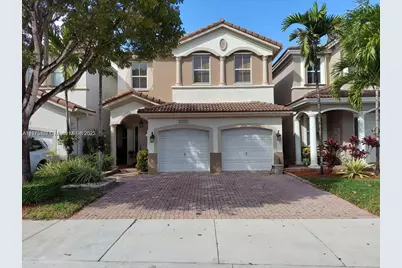 10865 NW 84th St, Doral, FL 33178 - Photo 1