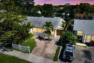 351 NE 57th Ct, Oakland Park, FL 33334 - Photo 1