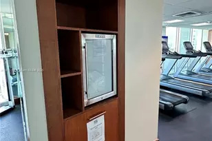 41 SE 5th St, Miami, FL 33131 - Photo 59