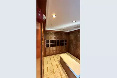 41 SE 5th St #1104, Miami, FL 33131 - Photo 39